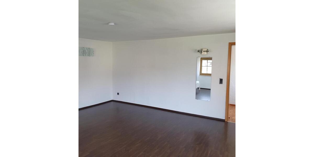 Einfamilienhaus Hauzenberg - 6 Zimmer, 210 m&sup2;, 450.000&euro; | Angebot:26479181