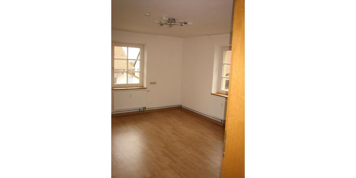 Etagenwohnung Hohenstein - 3 Zimmer, 89 m&sup2;, 650&euro; | Angebot:26221321
