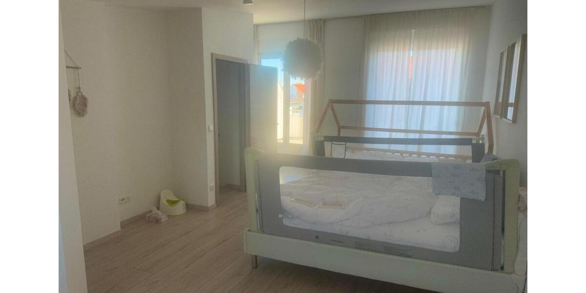 Reihenhaus Adelsdorf - 5 Zimmer, 137 m&sup2;, 690.000&euro; | Angebot:26413231