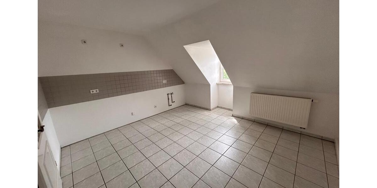 Dachgeschoßwohnung Auerbach/Vogtland Vogtland - 3 Zimmer, 75 m&sup2;, 415&euro; | Angebot:26534421
