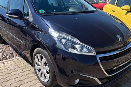 Peugeot 208 133.000 km 4.950 &euro; Saarlouis 66740