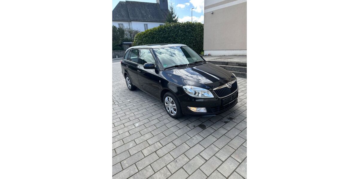 Skoda Fabia 214.000 km 3.750 &euro; Sinn 35764
