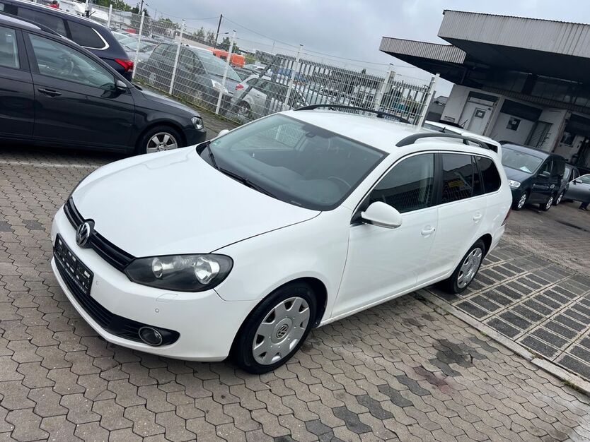 VW Golf 285.455 km 1.999 € Nürnberg 90439