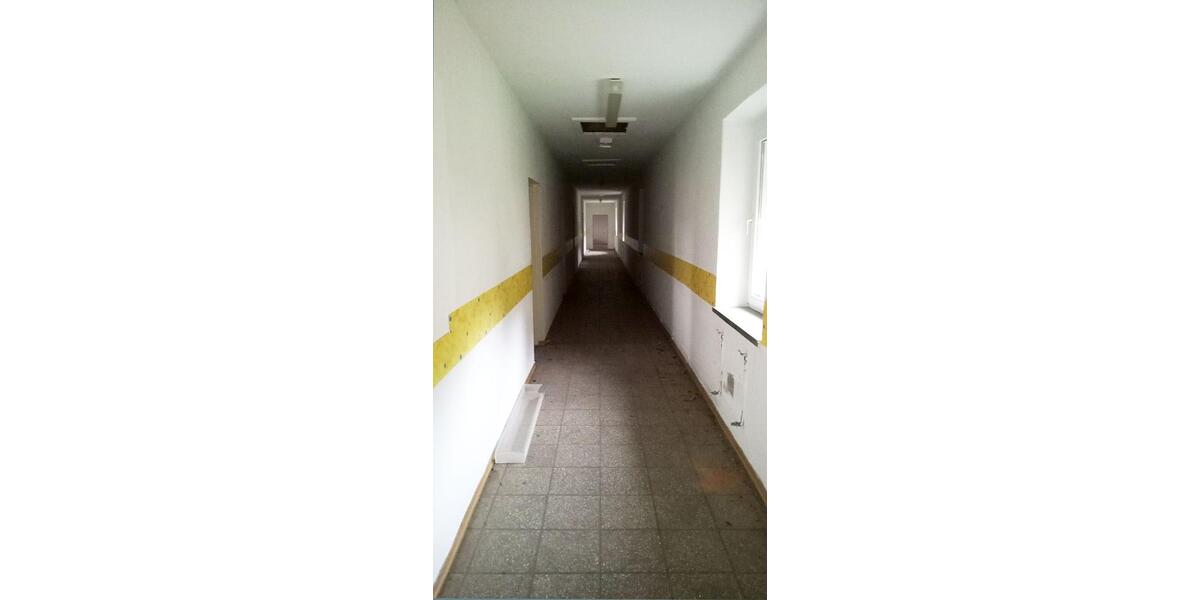 Einfamilienhaus Forst (Lausitz) - 24 Zimmer, 862 m&sup2;, 140.000&euro; | Angebot:27077891