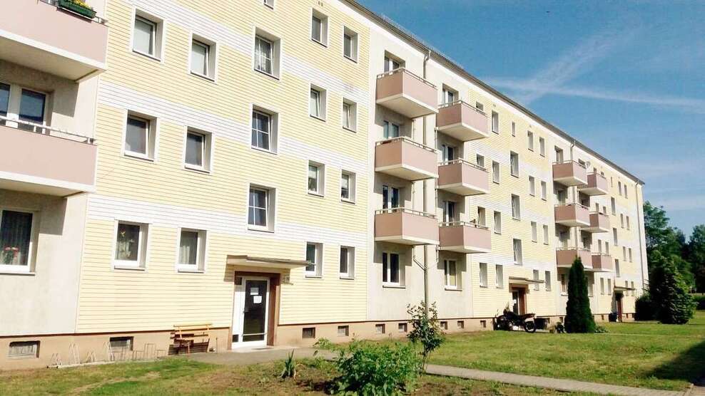 Wohnung zum Mieten in Lauchhammer 295 € 49.1 m² 2 zimmer