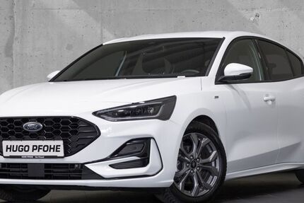 Ford Focus 25.398 km 23.950 € Hamburg 22335