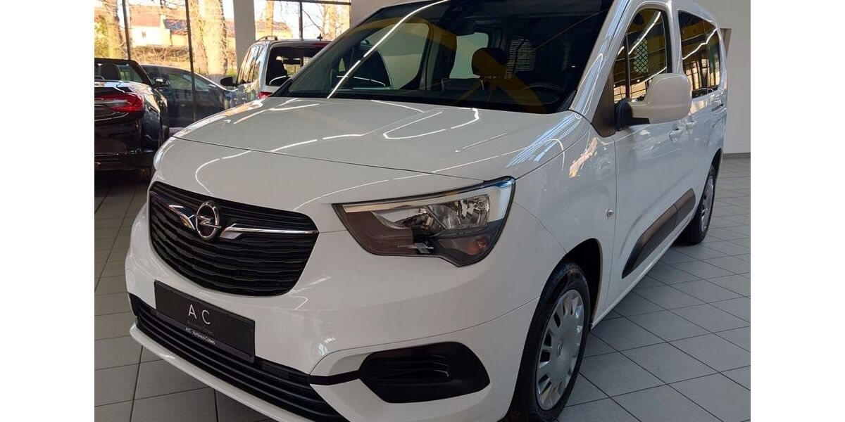 Opel Combo Life 129.000 km 11.980 &euro; Coswig (Anhalt) 06869
