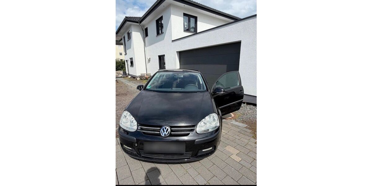 VW Golf 242.071 km 1.500 &euro; Ransbach-Baumbach 56235