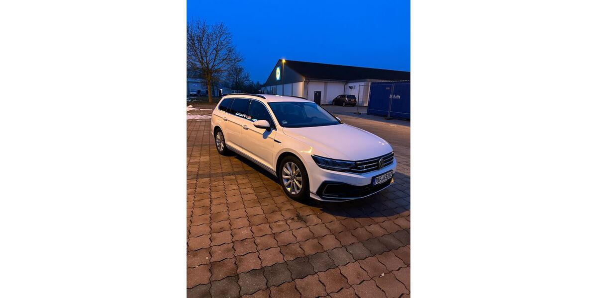 VW Passat Variant 103.500 km 19.499 &euro; Vohburg 85088