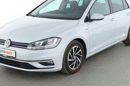 VW Golf 36.917 km 18.690 € Frankfurt am Main 65936