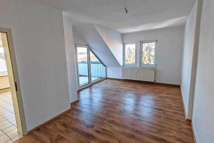 Sehr schöne 90m2 Wohnung (Nähe Helios Leisnig) 3 zimmer