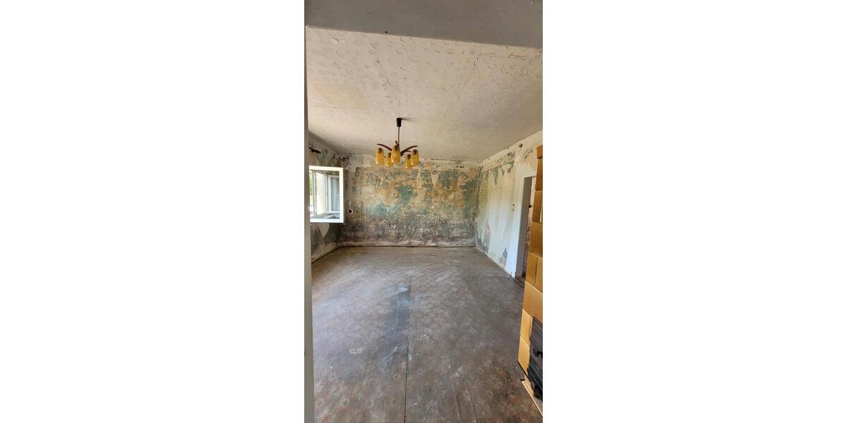 Einfamilienhaus Genthin - 6 Zimmer, 100 m&sup2;, 65.000&euro; | Angebot:26906075