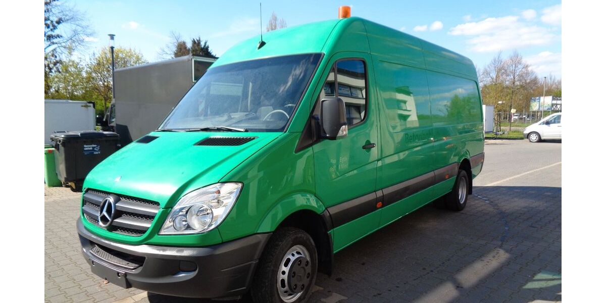 Mercedes-Benz Sprinter 129.000 km 9.800 &euro; Berlin 12683