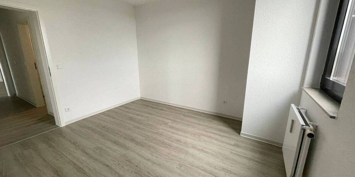 Etagenwohnung Köln Urbach - 4 Zimmer, 100 m&sup2;, 1.350&euro; | Angebot:26874987