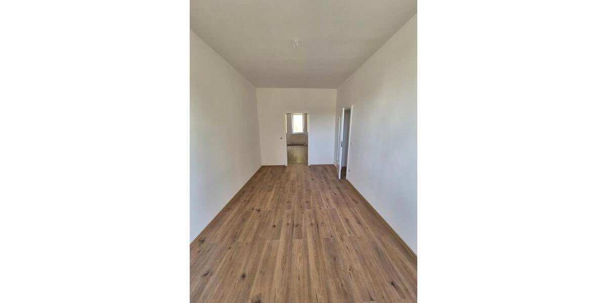 Etagenwohnung Döbeln - 2 Zimmer, 56 m&sup2;, 336&euro; | Angebot:26001492