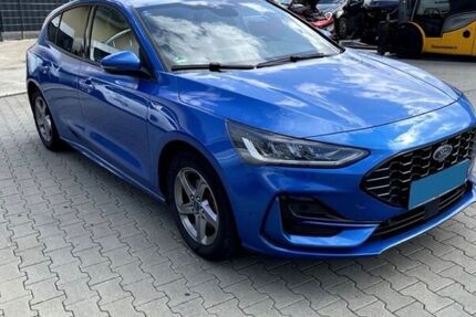 Ford Focus 89.713 km 15.890 &euro; Neuwied 56564