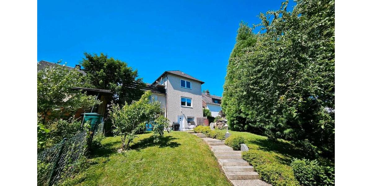 Mehrfamilienhaus, Wohnhaus Zell im Fichtelgebirge - 9 Zimmer, 240 m&sup2;, 240.000&euro; | Angebot:26421543