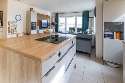 Wohnung Radolfzell am Bodensee Radolfzell - 4 Zimmer, 101 m&sup2;, 490.000&euro; | Angebot:26393484