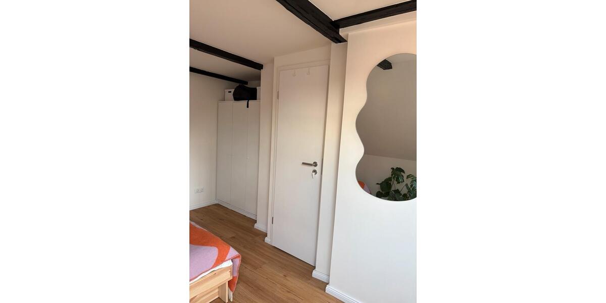 Dachgeschoßwohnung Lüneburg - 1 Zimmer, 35 m&sup2;, 710&euro; | Angebot:26593224