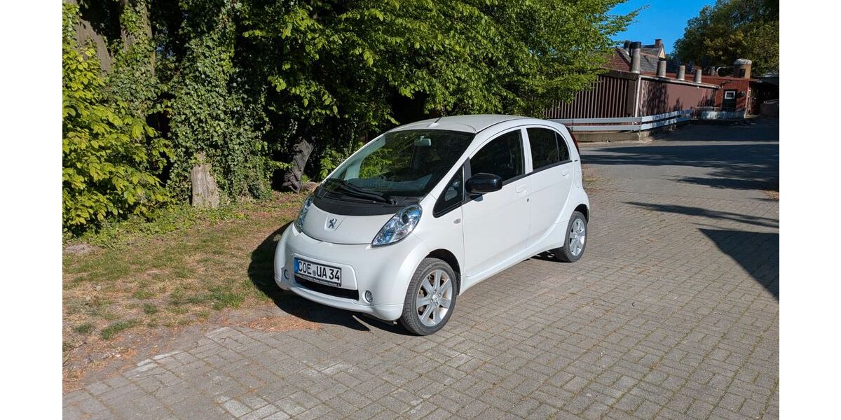 Peugeot iOn 53.000 km 4.200 &euro; Rosendahl 48720