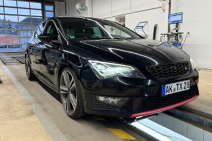 Seat Leon 200.000 km 6.999 &euro; Steineroth 57518