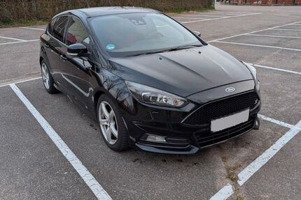 Ford Focus 113.000 km 13.500 &euro; Muggensturm 76461