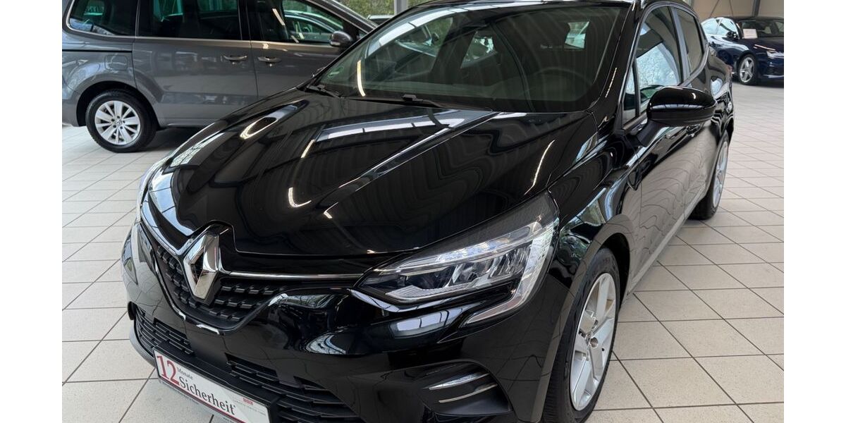 Renault Clio 31.568 km 11.599 &euro; Buxtehude 21614