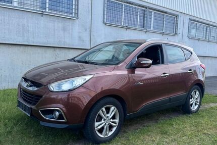 Hyundai ix35 270.000 km 3.799 &euro; Groß Gerau 64521