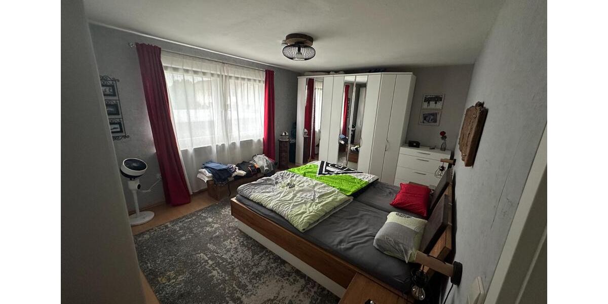 Eigentumswohnung 4+2 Zimmer mit Gartenanteil 6 zimmer