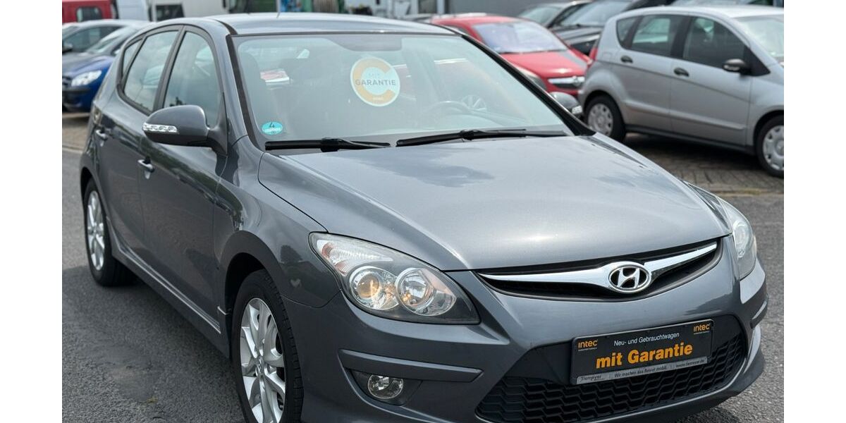 Hyundai i30 120.000 km 3.999 &euro; Geldern 47608