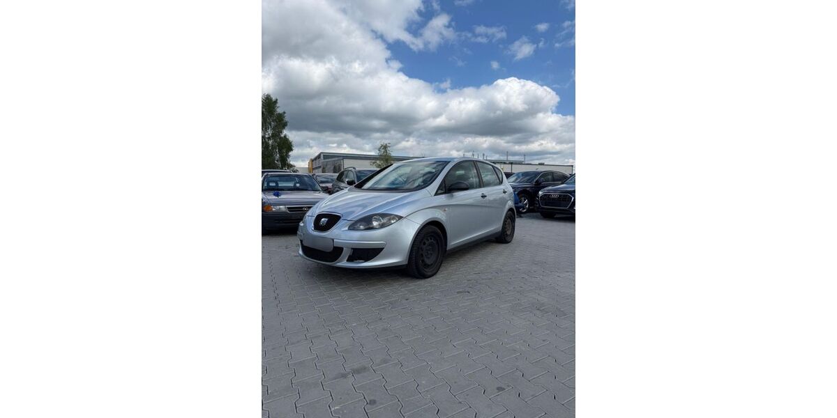 Seat Altea 120.628 km 2.999 &euro; Mittenwalde 15749