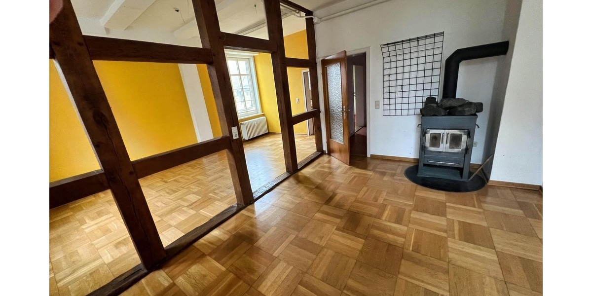 Besonderes Wohnen mit Potential - Einfamilienhaus Gronau Betheln | Angebot:26180344