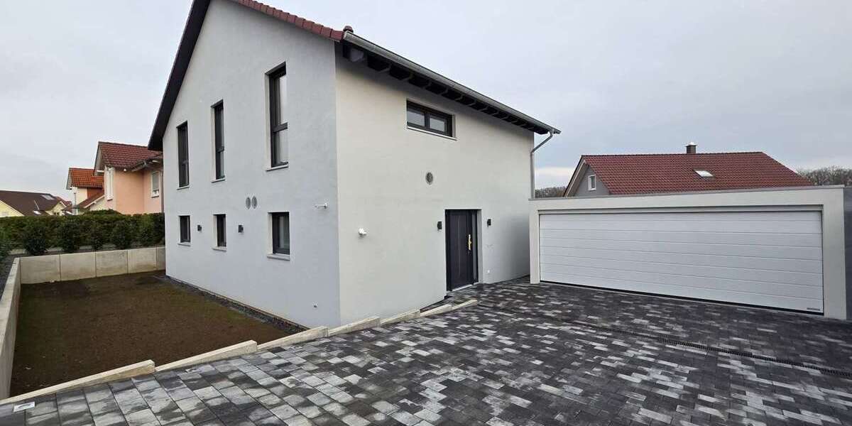 Einfamilienhaus Ramstein-Miesenbach / Miesenbach Miesenbach - 4 Zimmer, 169 m&sup2;, 3.500&euro; | Angebot:22834170