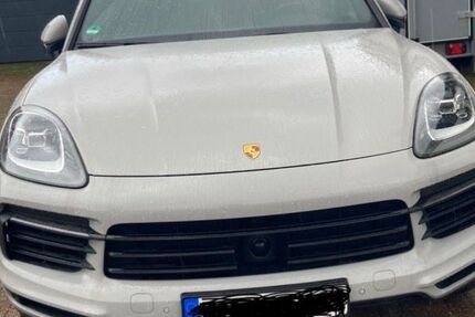 Porsche Cayenne 96.200 km 62.000 &euro; Köln 50858
