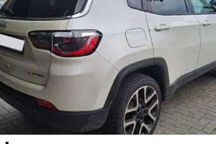 Jeep Compass 118.145 km 15.430 € Bühl 77815