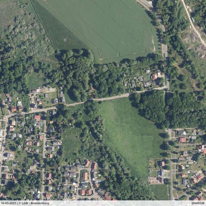 Grundstück zu verkaufen in Wustermark 205.000 € 800 m²