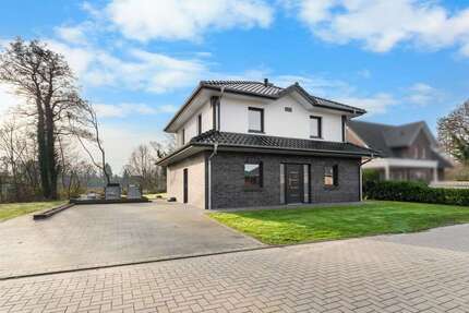 Haus zum Kaufen in Apen 398.000 € 127.9 m² 5 zimmer