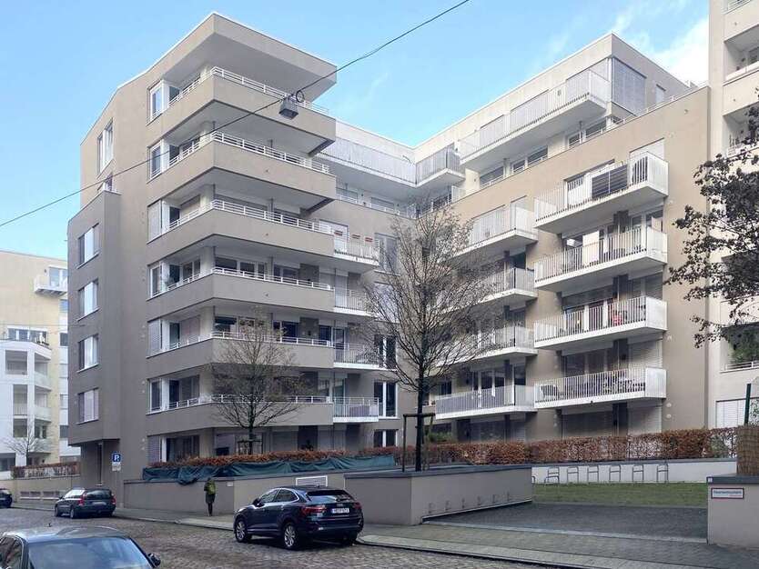 Wohnung zum Mieten in Bremen 1.250 € 94.77 m²