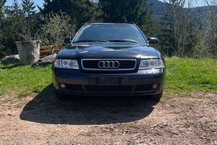 Audi A4 233.000 km 2.600 &euro; Schramberg 78713