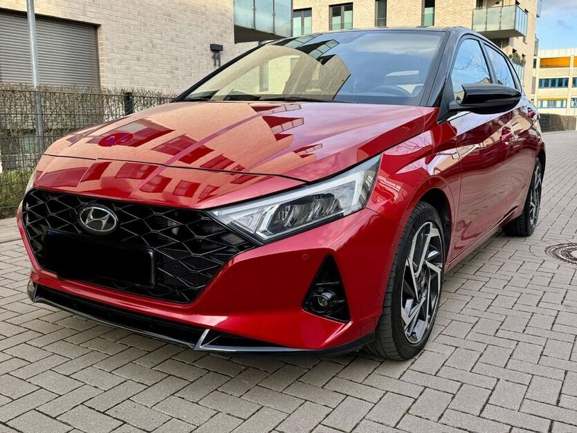 i20