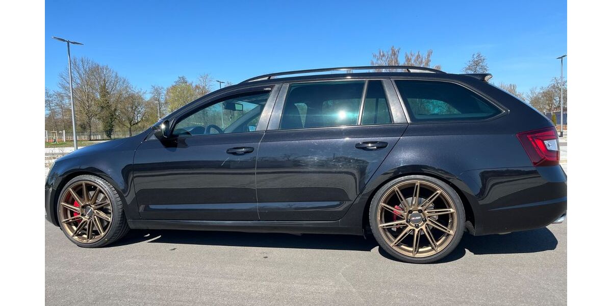 Skoda Octavia 124.200 km 16.600 &euro; Scheer 72516