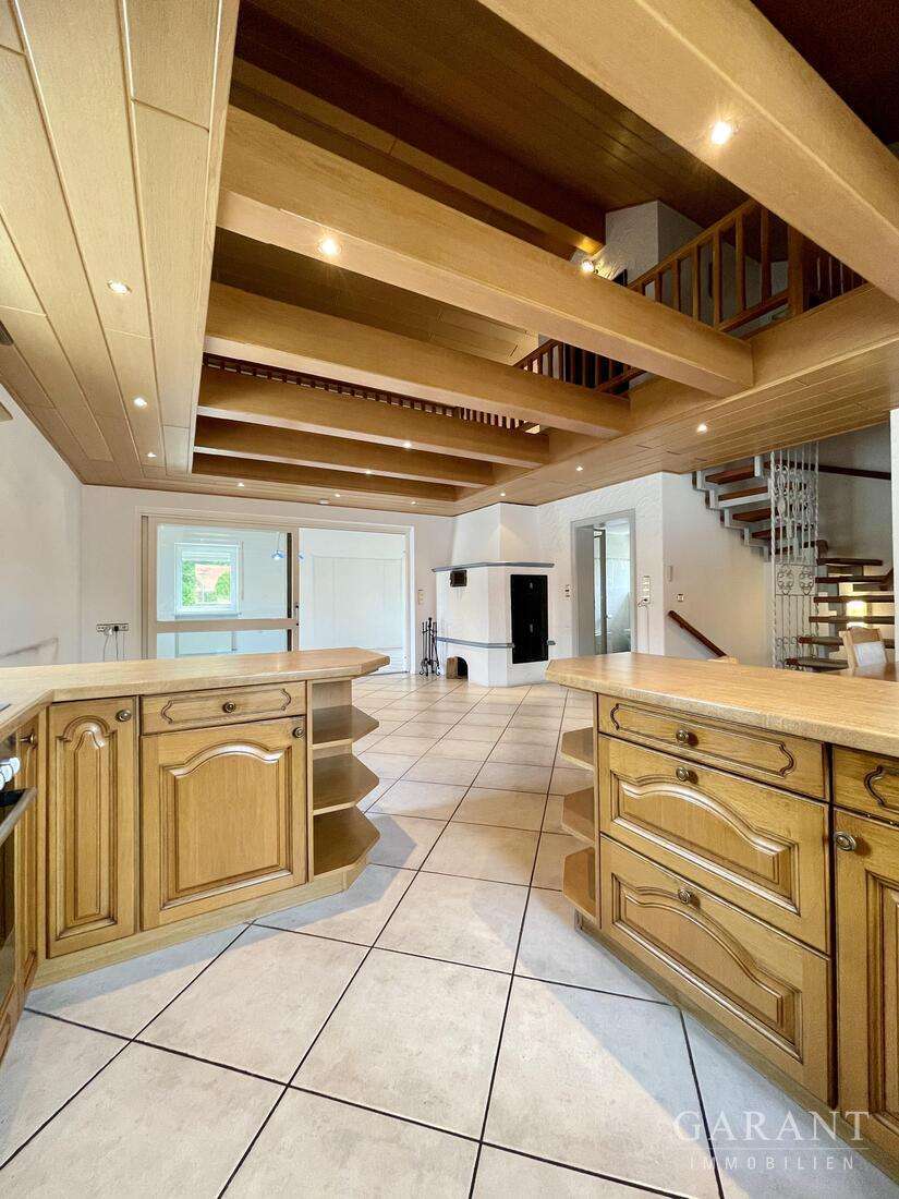 Haus zum Mieten in Neufahrn in Niederbayern 1.500 € 207 m² 6 zimmer