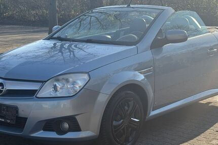 Opel Tigra 162.000 km 2.390 &euro; Rüsselsheim 65428