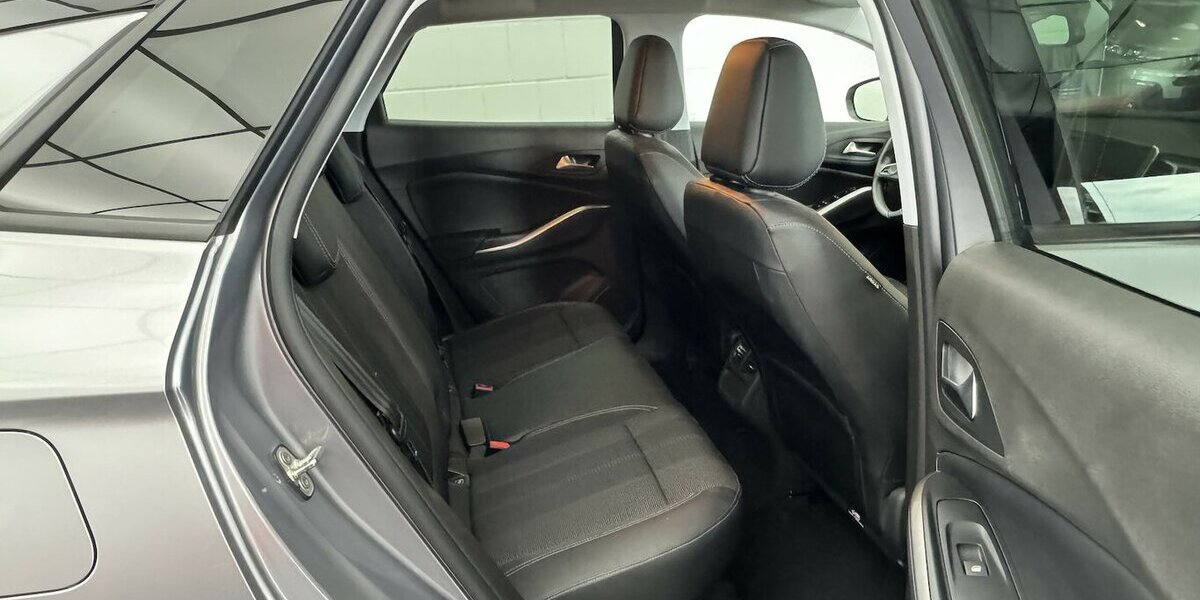 Opel Grandland 1.2 Turbo GS Line CarPlay Cam 7.412 km 19.220 &euro; Lich 35423