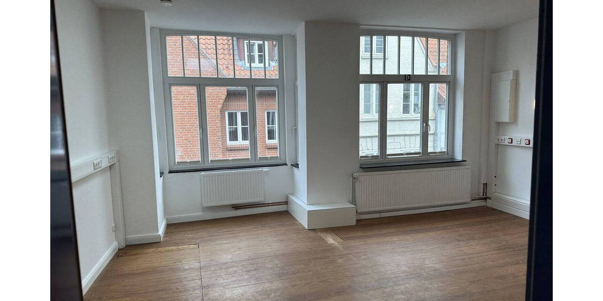 Einfamilienhaus Lüneburg Altstadt - 8 Zimmer, 198 m&sup2;, 649.000&euro; | Angebot:25663268