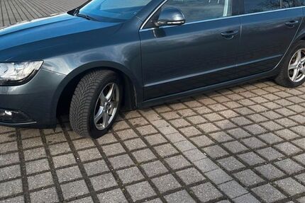 Skoda Superb 178.500 km 10.400 &euro; Geisenhausen 84144
