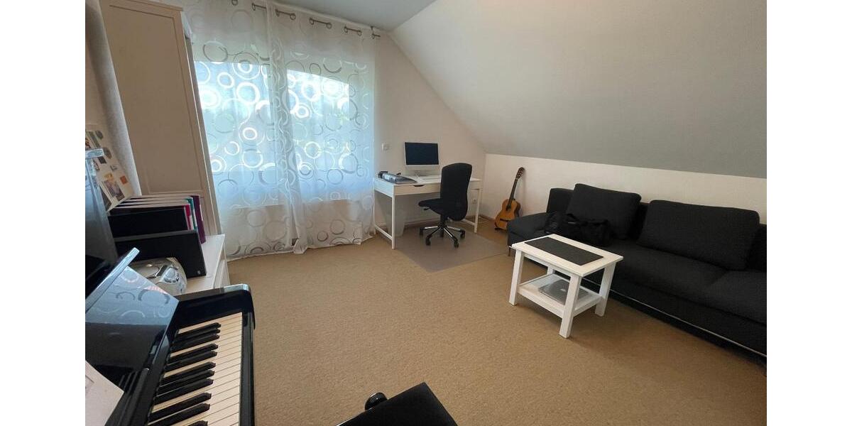 Einfamilienhaus Wardenburg - 10 Zimmer, 284 m&sup2;, 445.000&euro; | Angebot:25480470