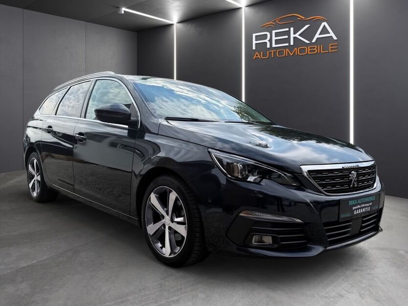 Peugeot 308 134.240 km 9.399 € Offenburg 77652