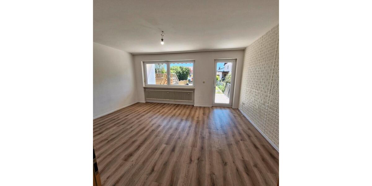 Reihenhaus Tüßling - 5 Zimmer, 110 m&sup2;, 1.390&euro; | Angebot:26300247