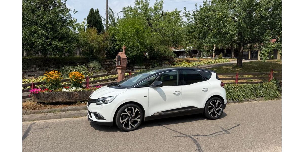 Renault Scenic 65.490 km 13.900 &euro; Offenburg 77656